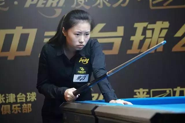 在阿贾克斯 在阿贾克斯