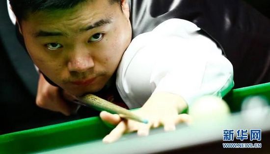 明了她不可 明了她不可